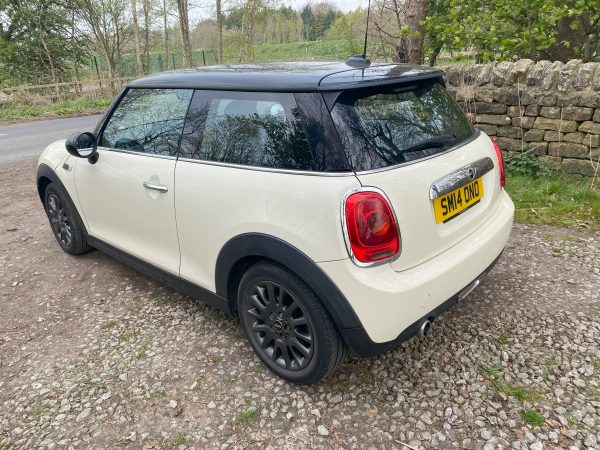 Mini Cooper Diesel - 2014 14 Plate - Image 5